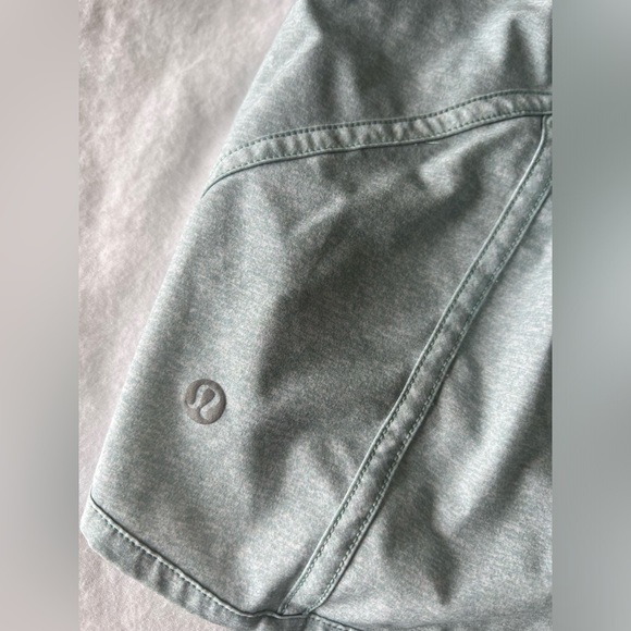 Lululemon Hotty Hot Short - Picture 5 of 5